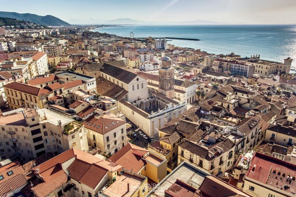 Nizza Apartment In Centro サレルノ エクステリア 写真