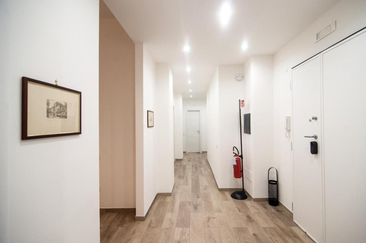 Nizza Apartment In Centro サレルノ エクステリア 写真