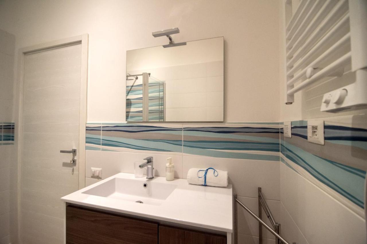 Nizza Apartment In Centro サレルノ エクステリア 写真