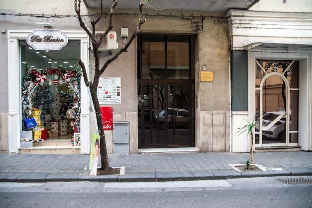 Nizza Apartment In Centro サレルノ エクステリア 写真